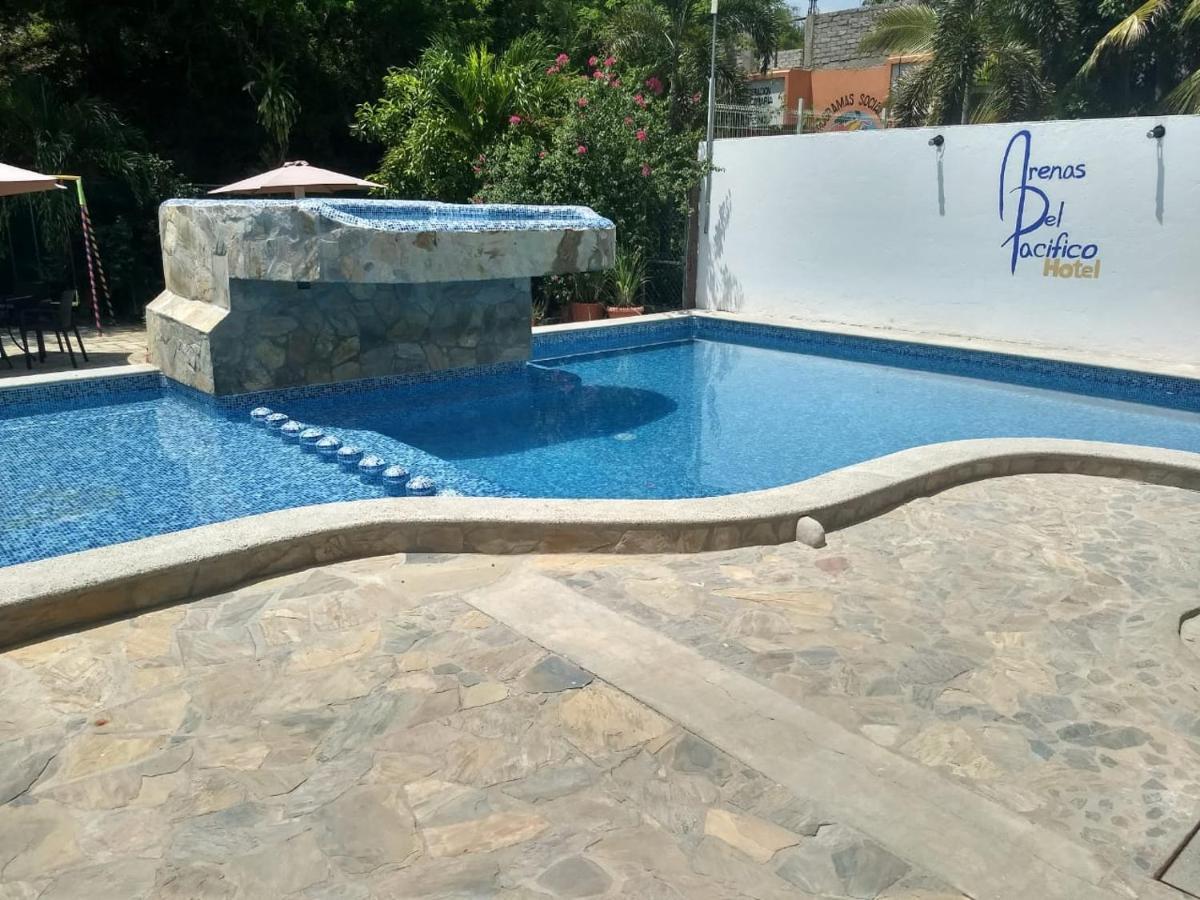 Hotel Arenas Del Pacifico Santa Cruz Huatulco Exterior photo