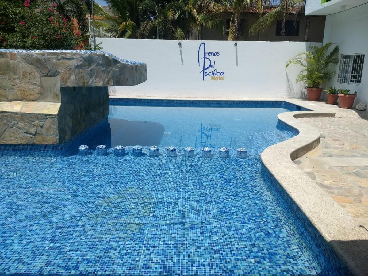 Hotel Arenas Del Pacifico Santa Cruz Huatulco Exterior photo